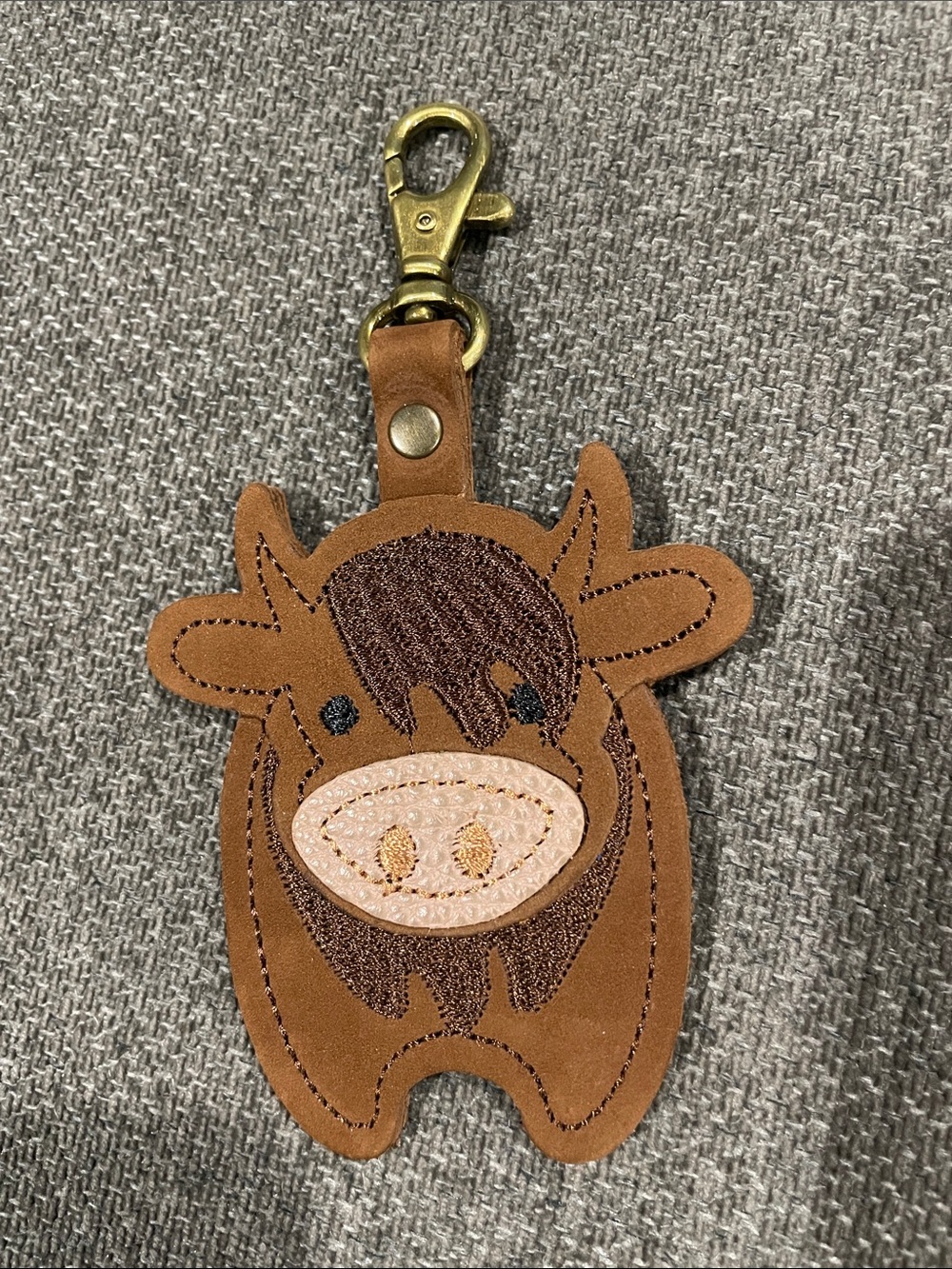 Portland Leather Rufus Cow Keychain - Picture 2 of 7